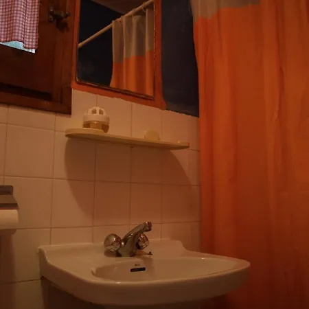 La Casa De Burbujas Azules